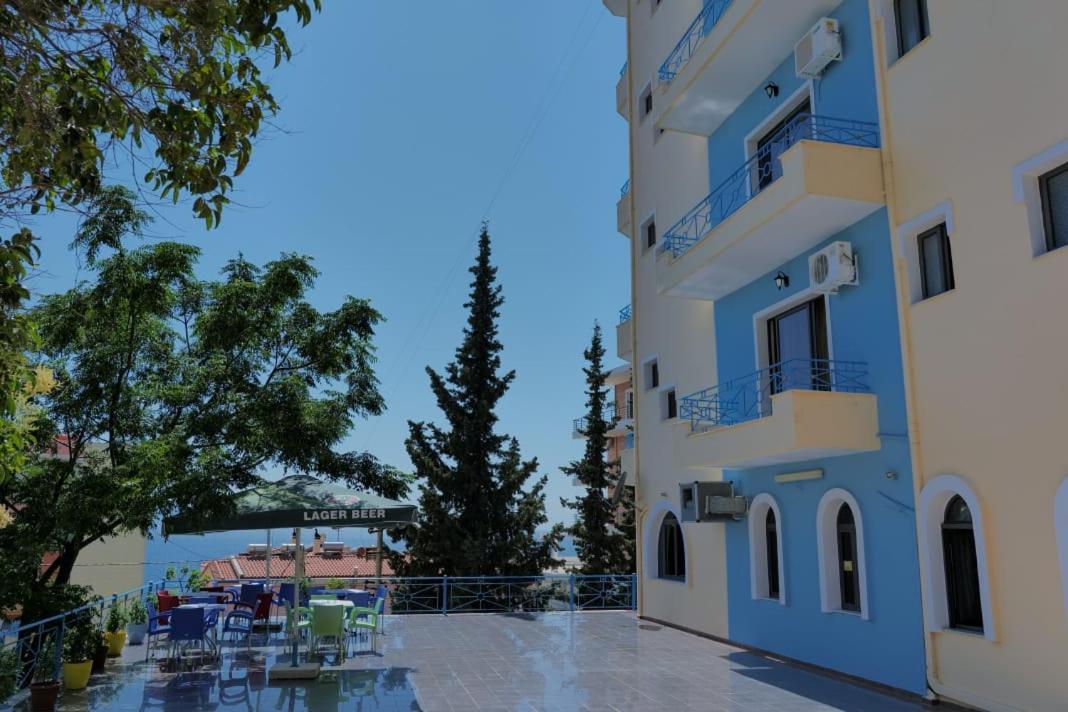 Blue Heaven Hotel Sarandë Exterior foto
